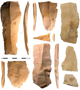 Les Pyrénées, une frontière pré-historiographique pour le Magdalénien ? Réflexions à partir du Magdalénien moyen récent de la grotte Tastet (Sainte-Colome, Pyrénées-Atlantiques)